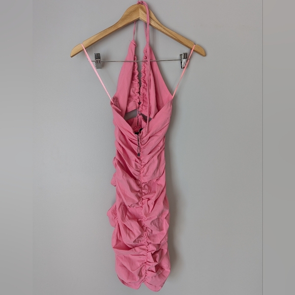 Zara Barbie Pink Cut-out Rushed Halter Mini Dress Womens Size S Cocktail Evening - Picture 2 of 13